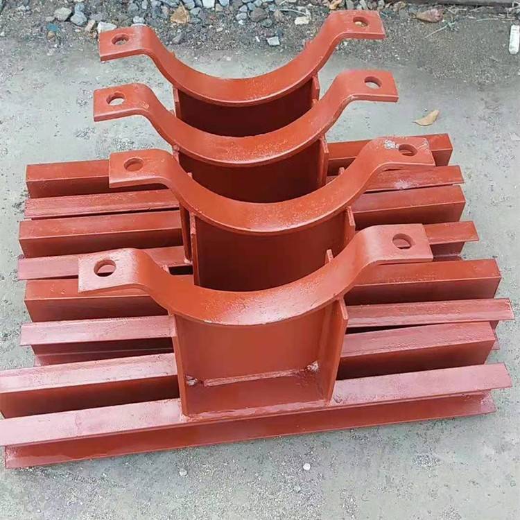 管托